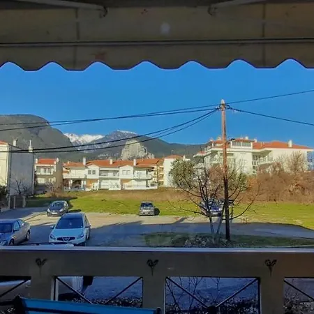 Iliada لِتوخورو